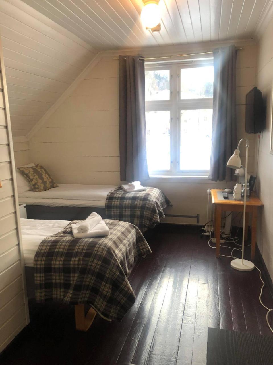 Stryn Kaffebar & Vertshus Exteriör bild